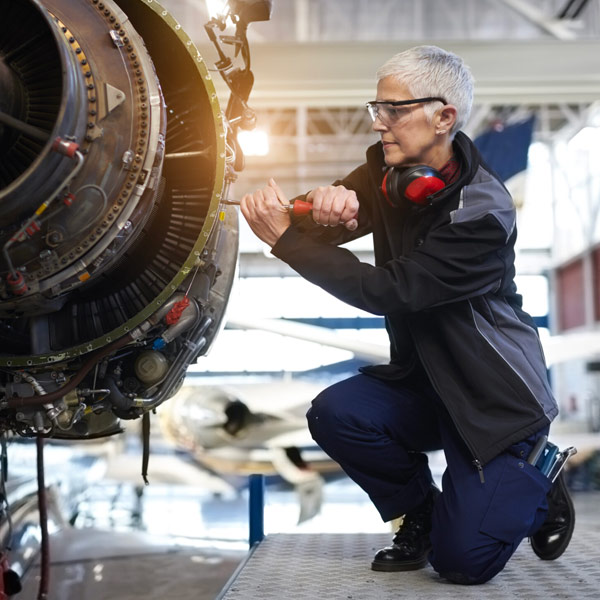 Aerospace and defense market: Heat-shrink products for aircraft